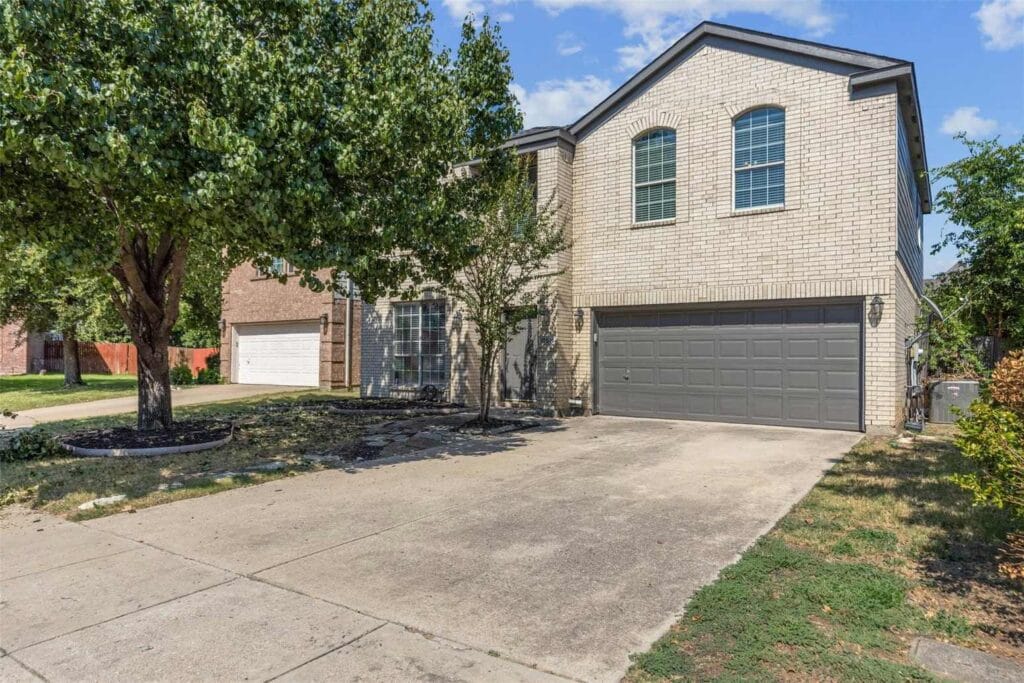10016 Chadbourne Rd property