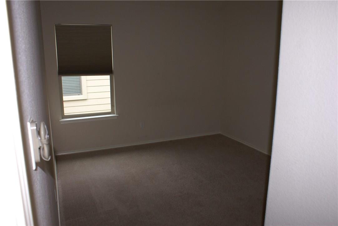 10533 Rising Knoll Lane, Fort Worth, Texas 76131 property photo 5