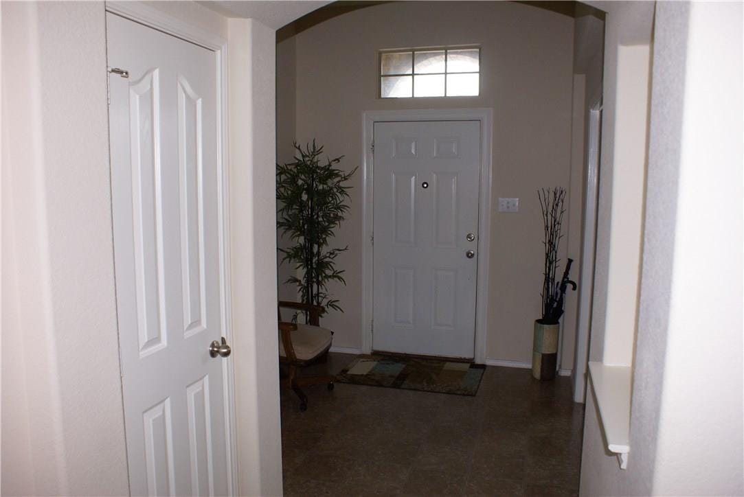 10533 Rising Knoll Lane, Fort Worth, Texas 76131 property photo 6