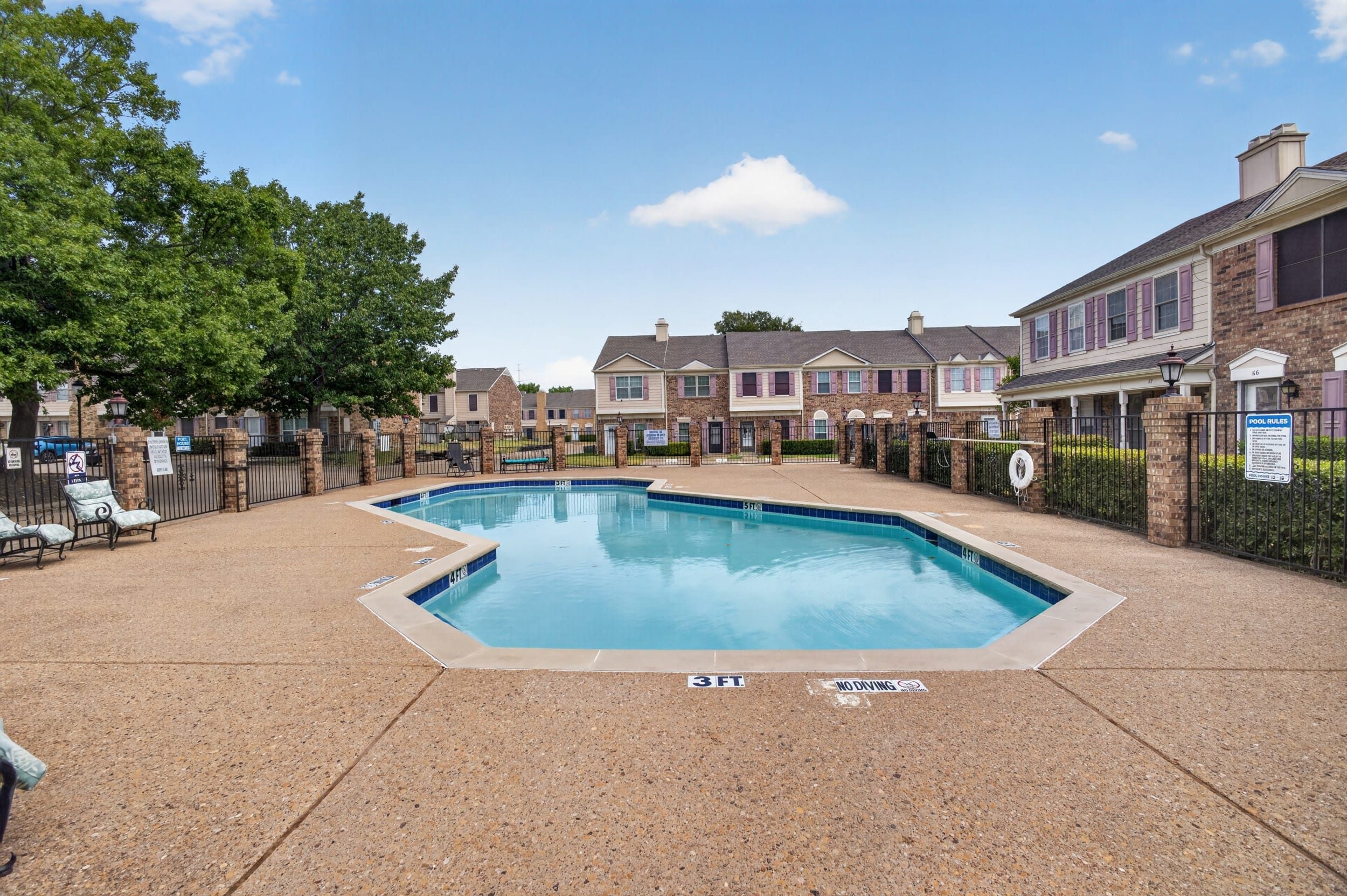 621 Carriagehouse Lane Unit 8F, Garland, Texas 75040 49 Carriagehouse sample photo 48