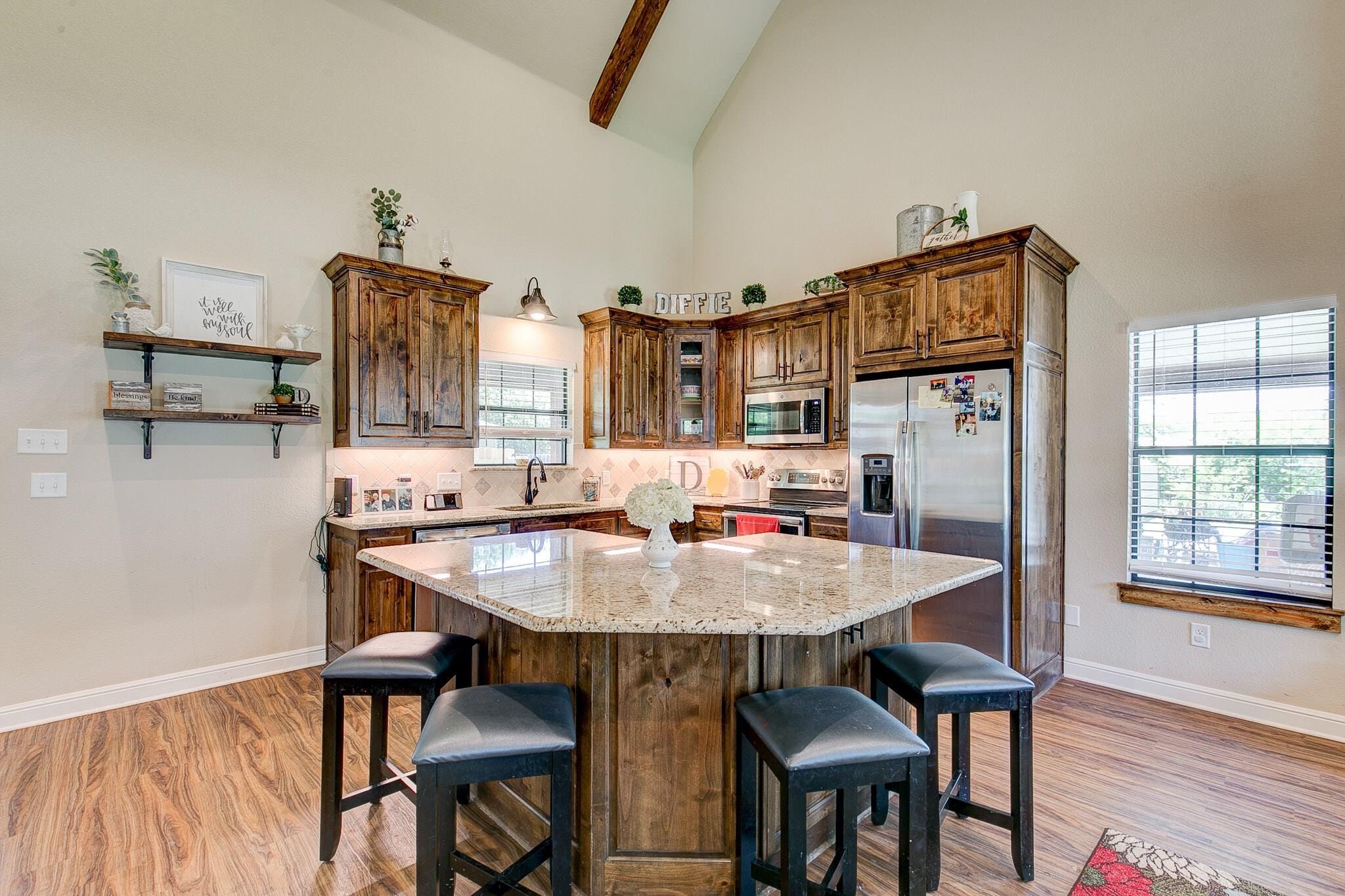 108 N 2nd St, Godley, TX 76044 - Buyer 9 108 N 2nd Street property photo 8