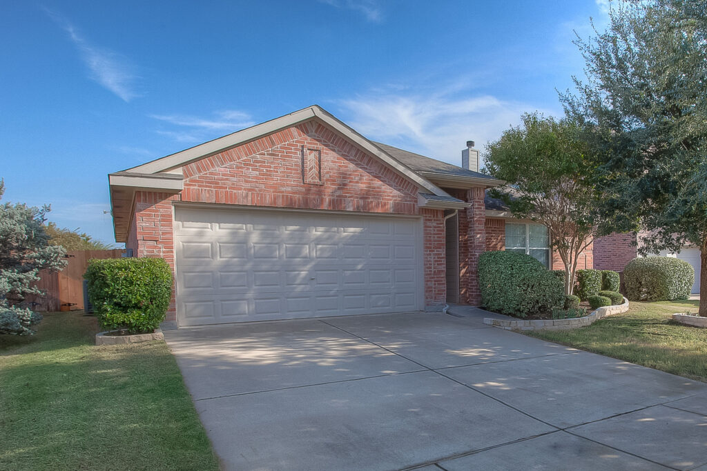 1133 Nighthawk Road property