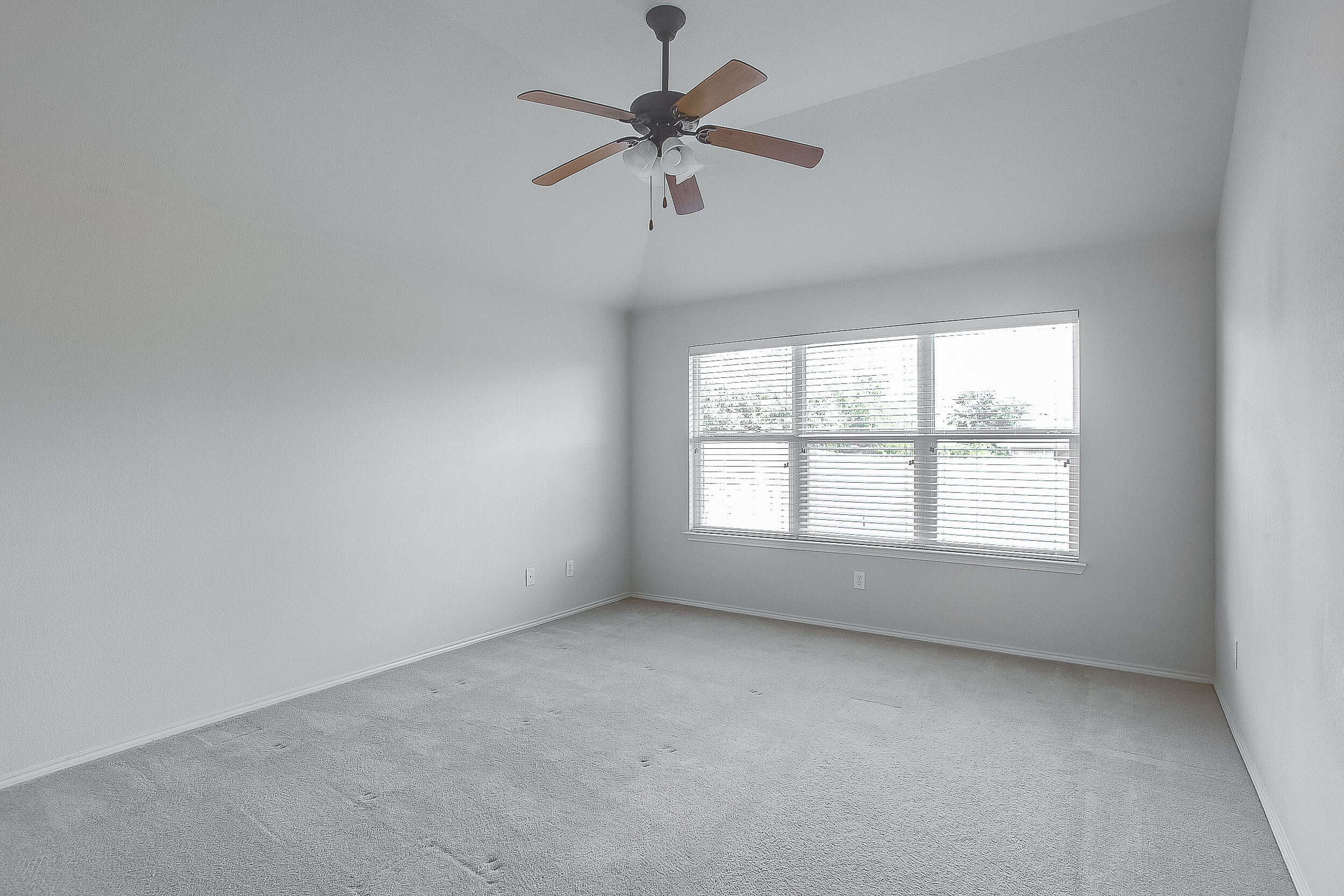 1133 Nighthawk Road, Fort Worth, TX 76108 - Seller 4 1133 Nighthawk Road property photo 3 of 35