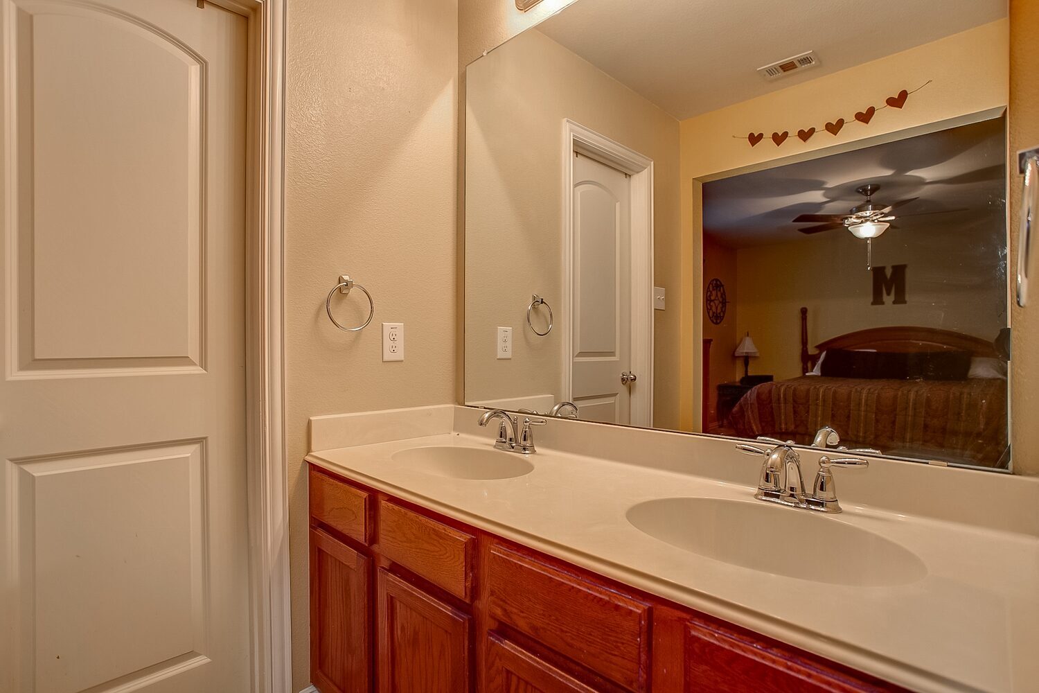 1241 Camden Yard Dr, Fort Worth, TX 76028 - Seller 11 1241 Camden Yard Dr property photo 10