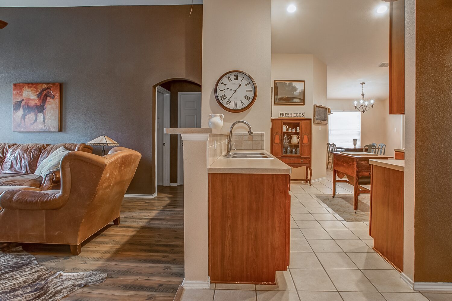 1929 Creek Crossing Drive, Fort Worth, TX 76247 - Seller 24 1929 Creek Crossing Drive property photo 22