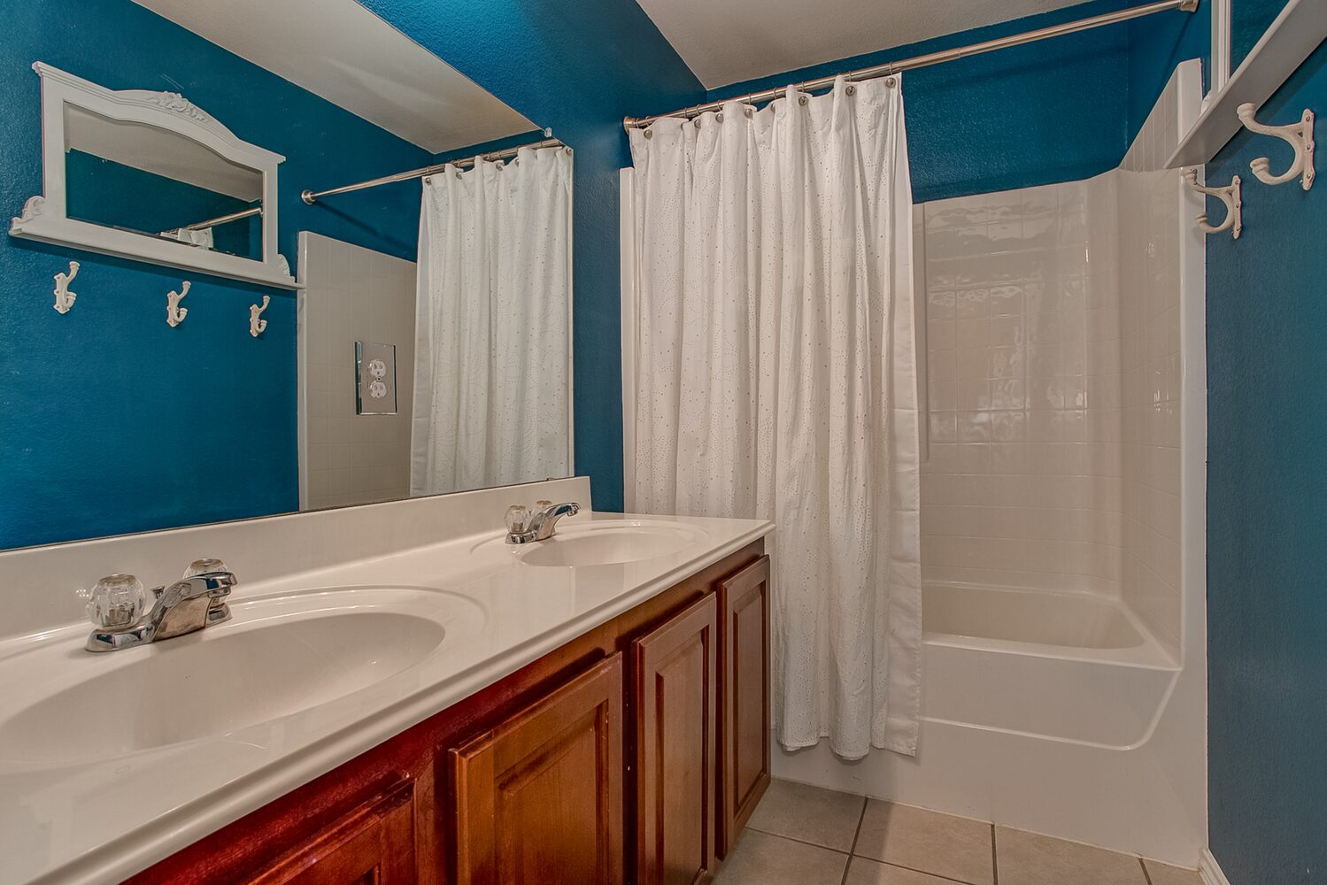 1929 Creek Crossing Drive, Fort Worth, TX 76247 - Seller 26 1929 Creek Crossing Drive property photo 24