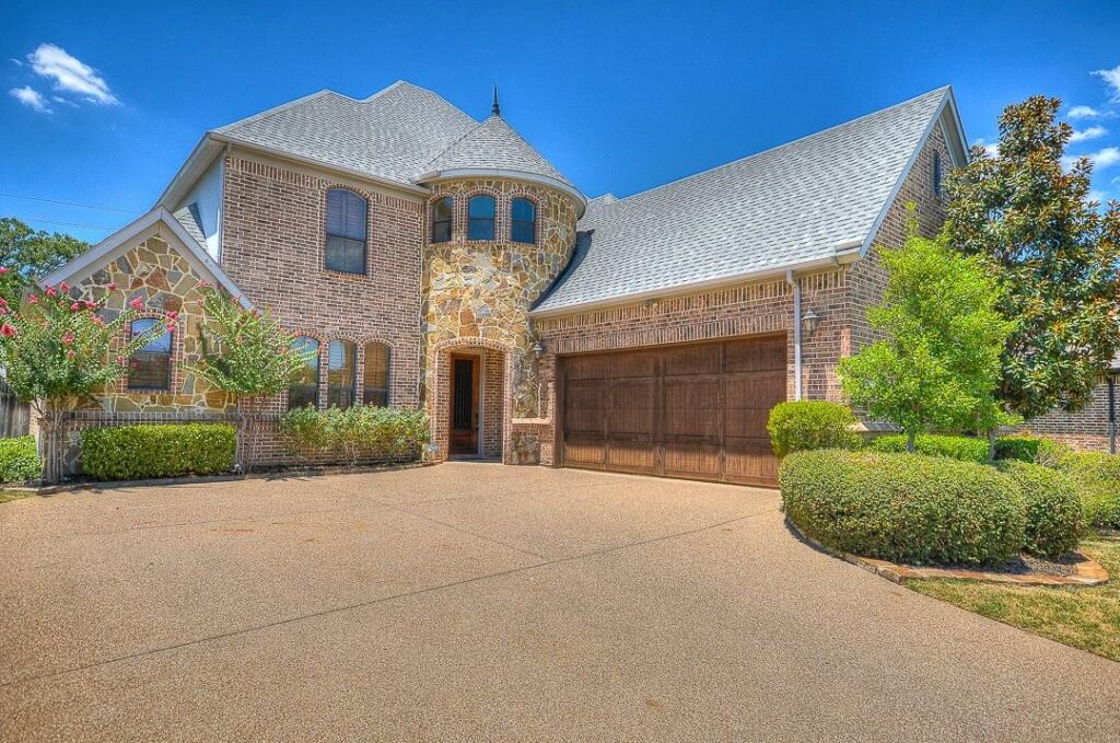 3006 Queen Ann Court property
