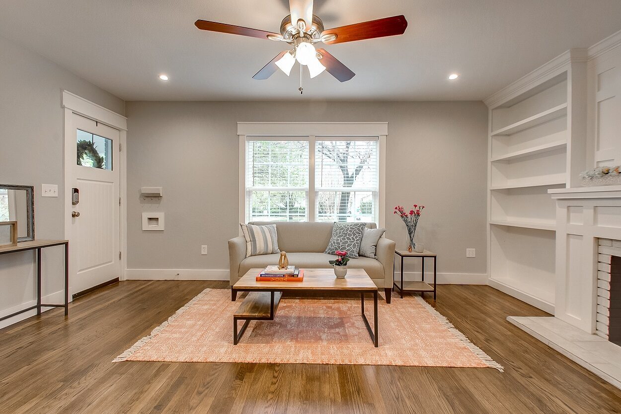 4608 Lafayette Avenue, Fort Worth, TX 76107 - Seller 8 Living room toward the front entrance at 4608 Lafayette Avenue