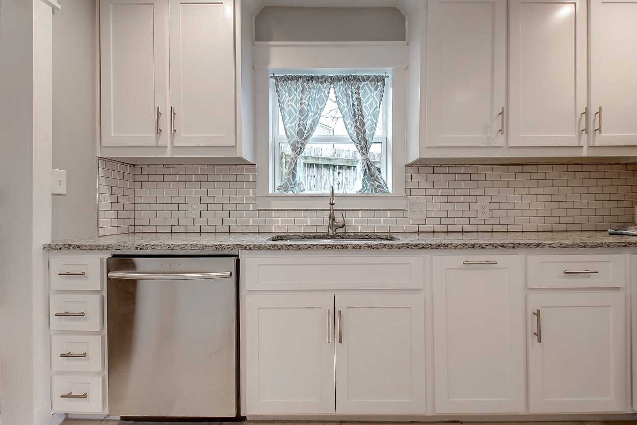 4608 Lafayette Avenue, Fort Worth, TX 76107 - Seller 17 Kitchen sink and cabinetry at 4608 Lafayette Avenue