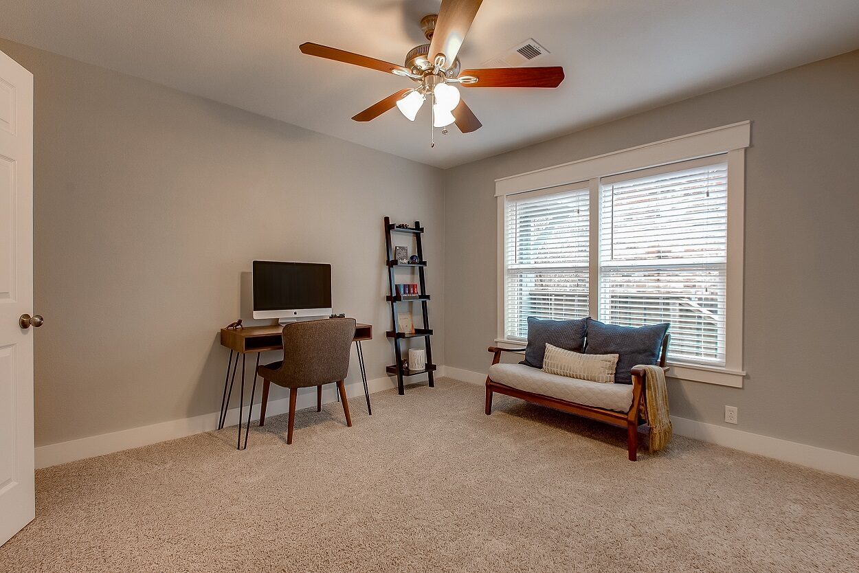 4608 Lafayette Avenue, Fort Worth, TX 76107 - Seller 28 Office room and window at 4608 Lafayette Avenue