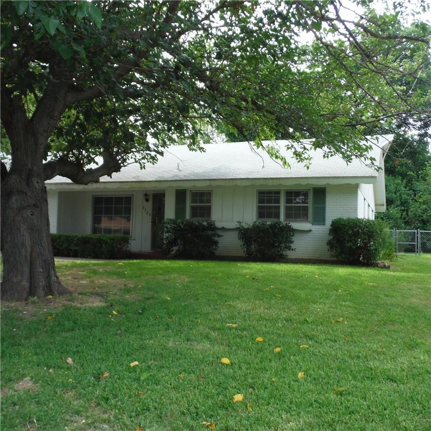 6109 Walraven Circle property