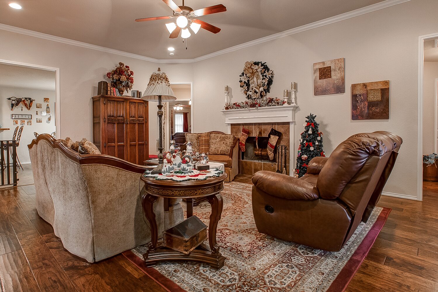 700 Snapper Drive, Burleson, TX 76028 - Seller 14 700 Snapper Drive, Burleson, Texas, photo 12