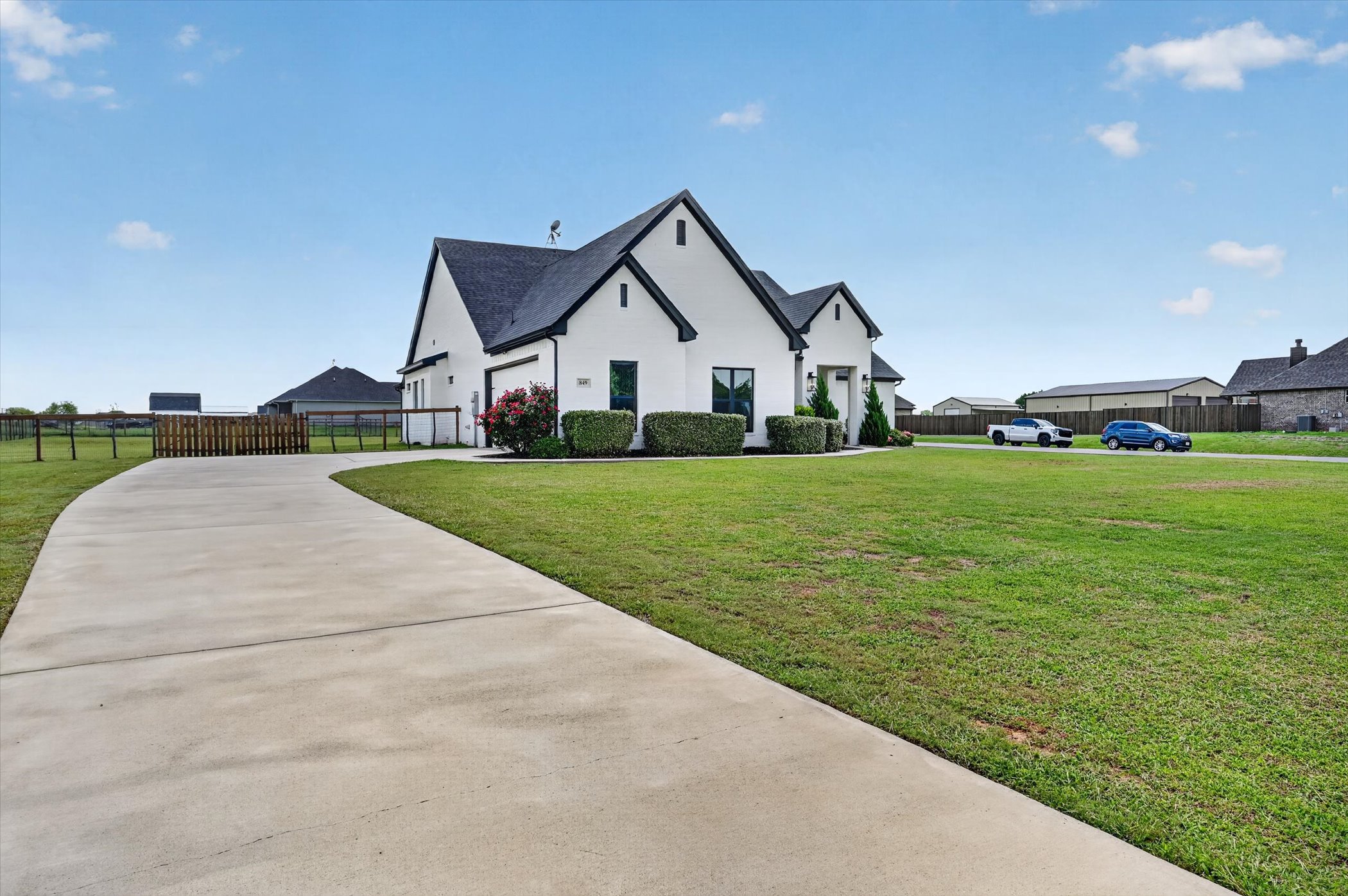 849 County Road 4699, Boyd, TX 76023 - Seller 4 Photo 2 of 849 County Road 4699 in Boyd, Texas